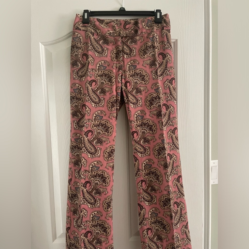 Harold’s size 2 blush pink and brown paisley pants